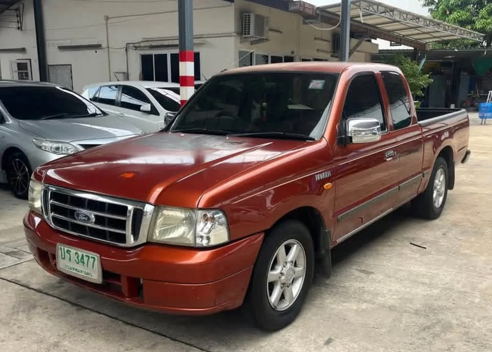 2004 Mazda 2500 Fighter V 3