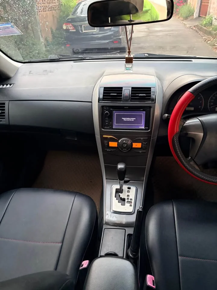 2012 Toyota Corolla Altis X (E140) 3