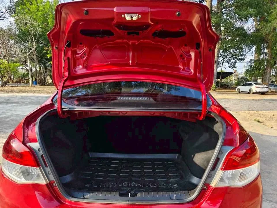 2013 Mitsubishi Attrage VI 3
