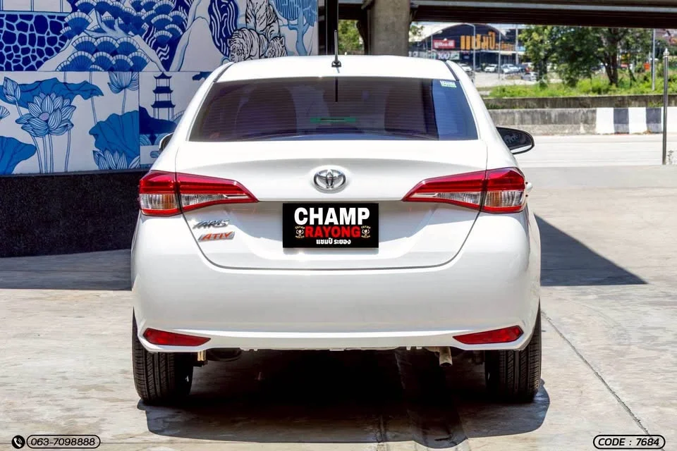 2018 Toyota Yaris ATIV III 3