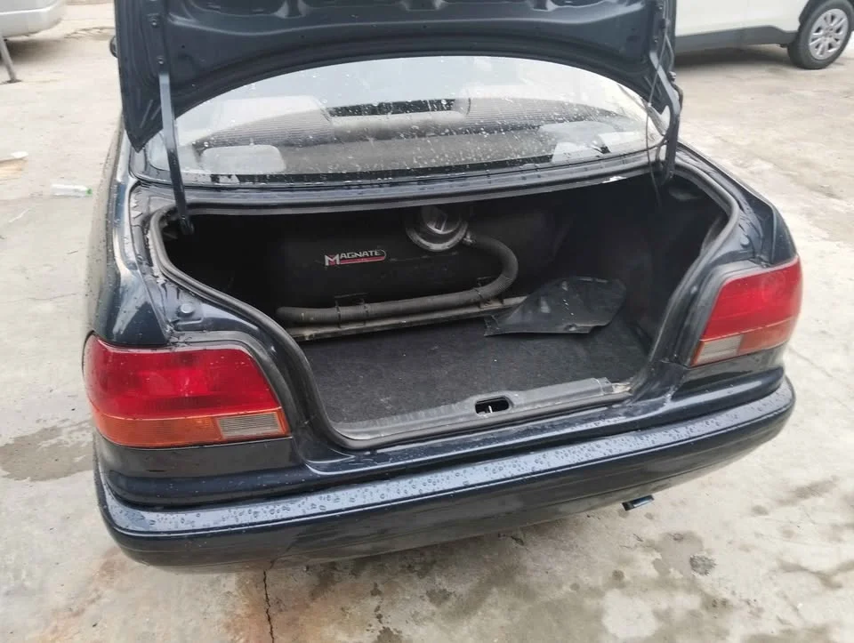 1997 Toyota Corolla Altis VIII (E110) 2