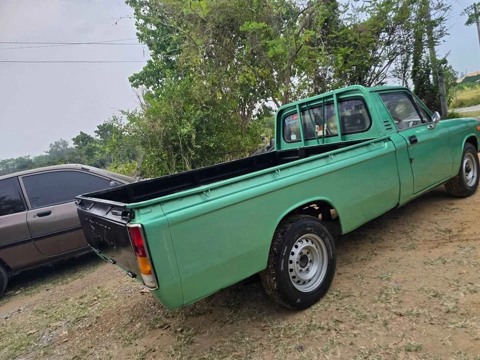 1975 Isuzu Faster Dragon Eyes I 2