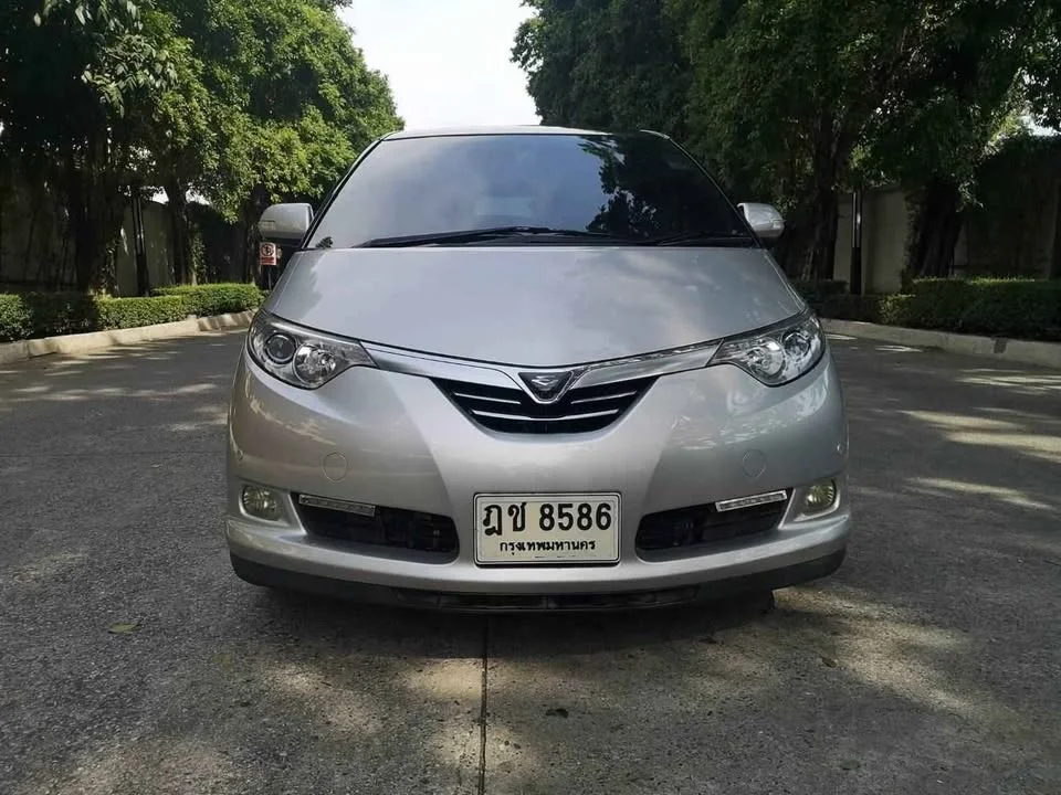 2010 Toyota Estima III 3