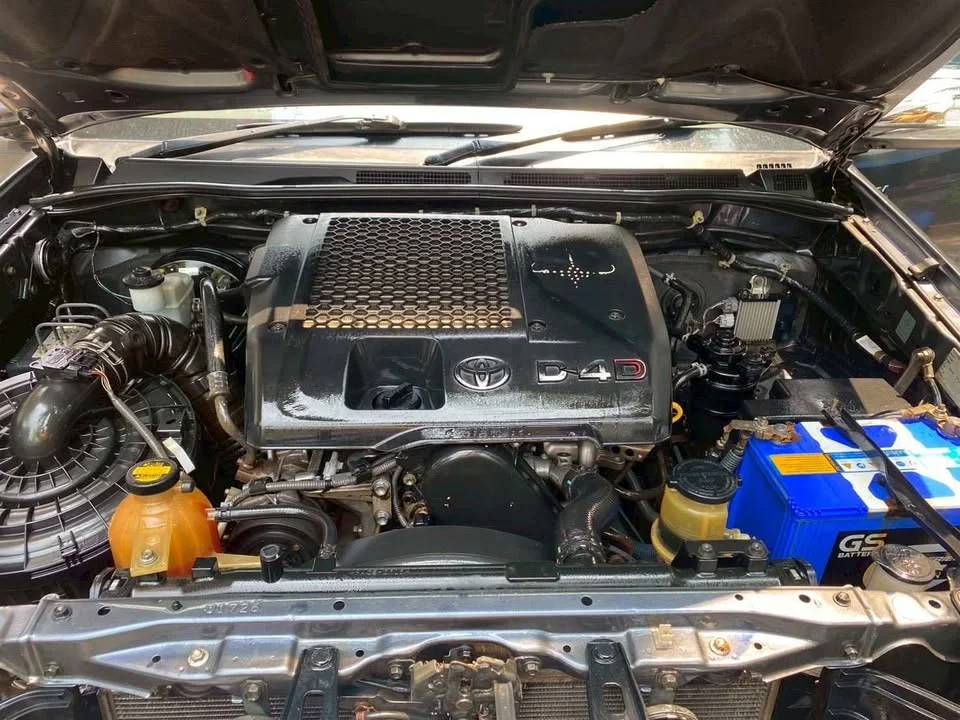 2013 Toyota Hilux VII 2