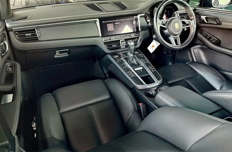 2020 Porsche Macan I 2