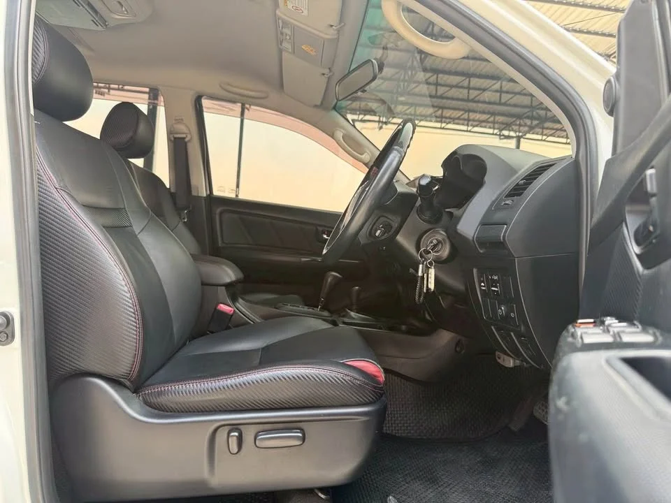 2014 Toyota Fortuner I 2