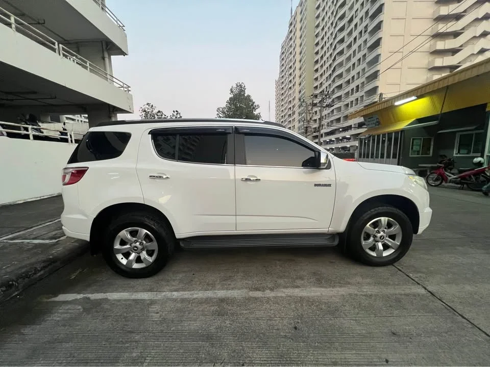 2016 Chevrolet TrailBlazer II 2