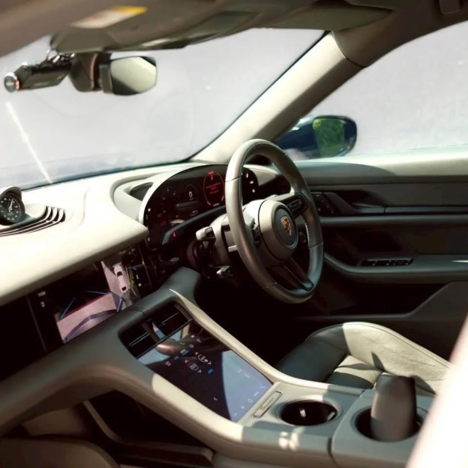 2023 Porsche Taycan 9J1 3
