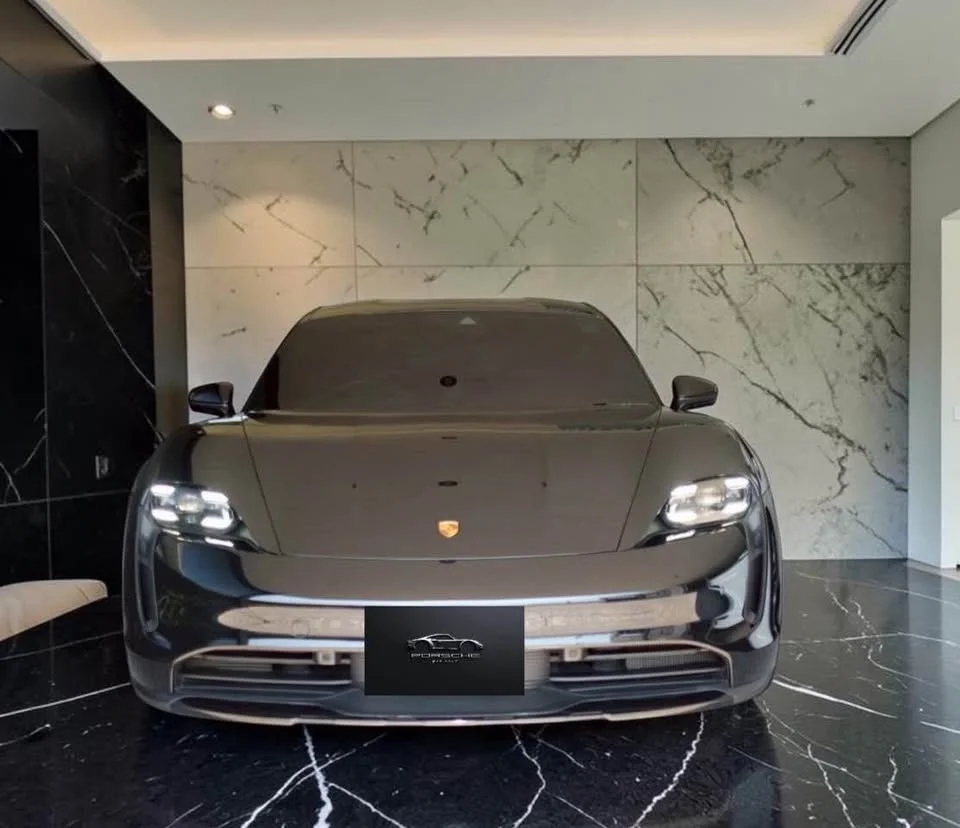 2023 Porsche Taycan 9J1 2