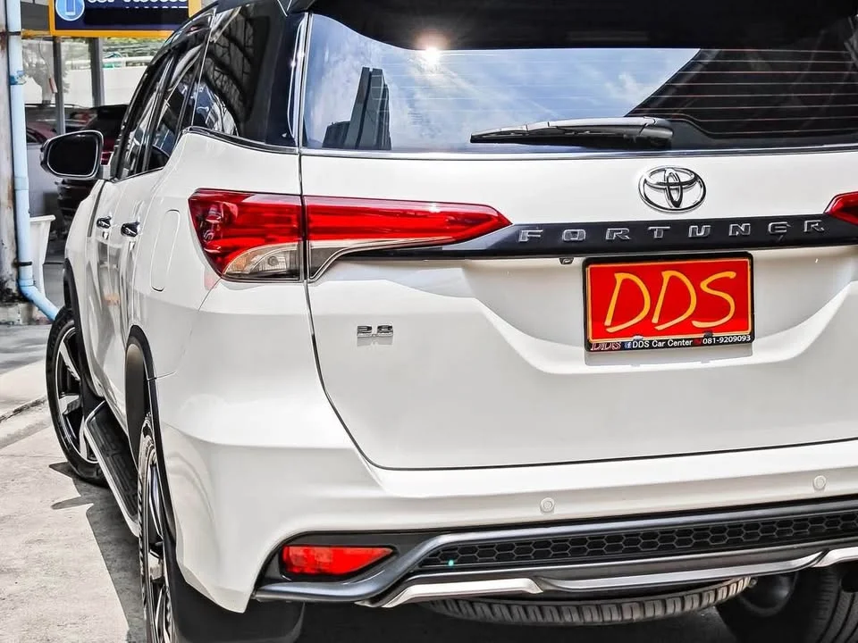 2019 Toyota Fortuner II 2