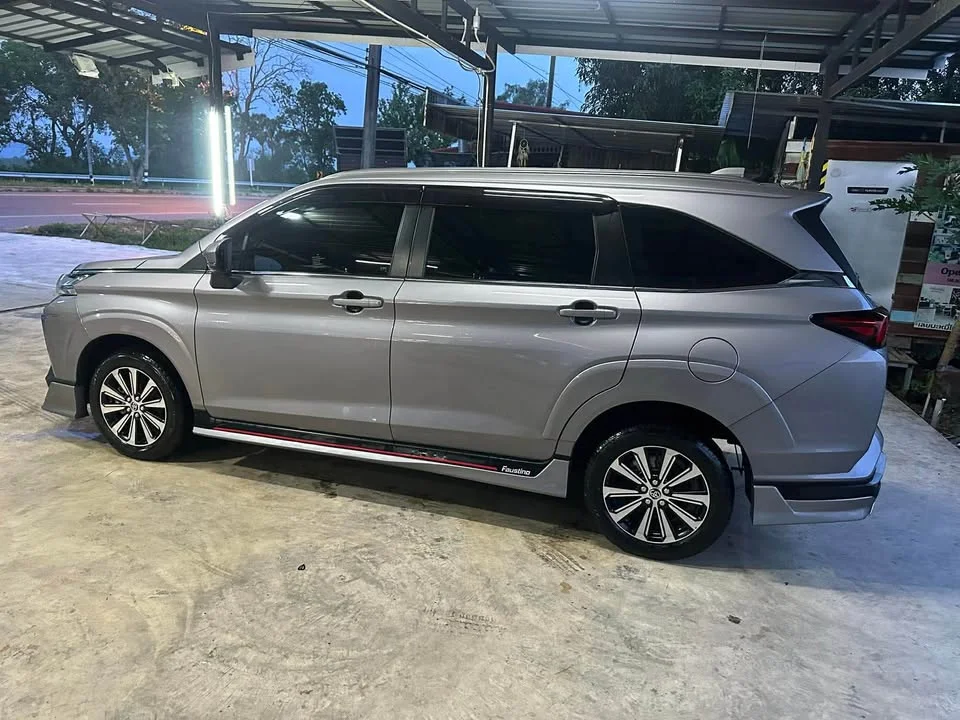 2025 Toyota Veloz III 3