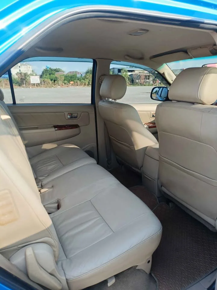 2005 Toyota Fortuner I 3