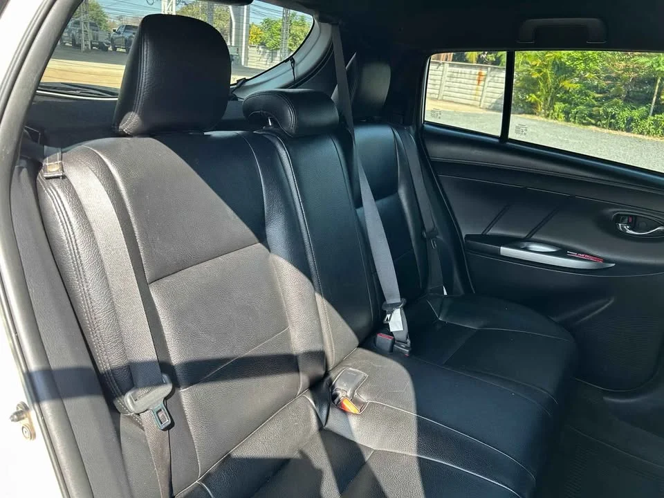 2015 Toyota Yaris III 3