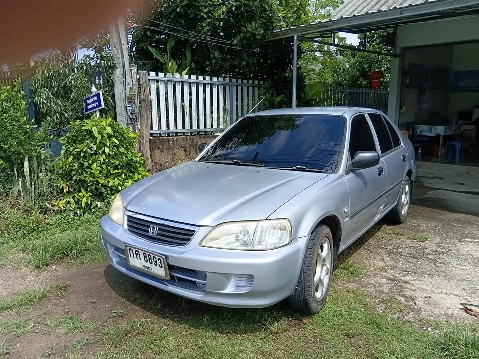 2002 Honda City III 2