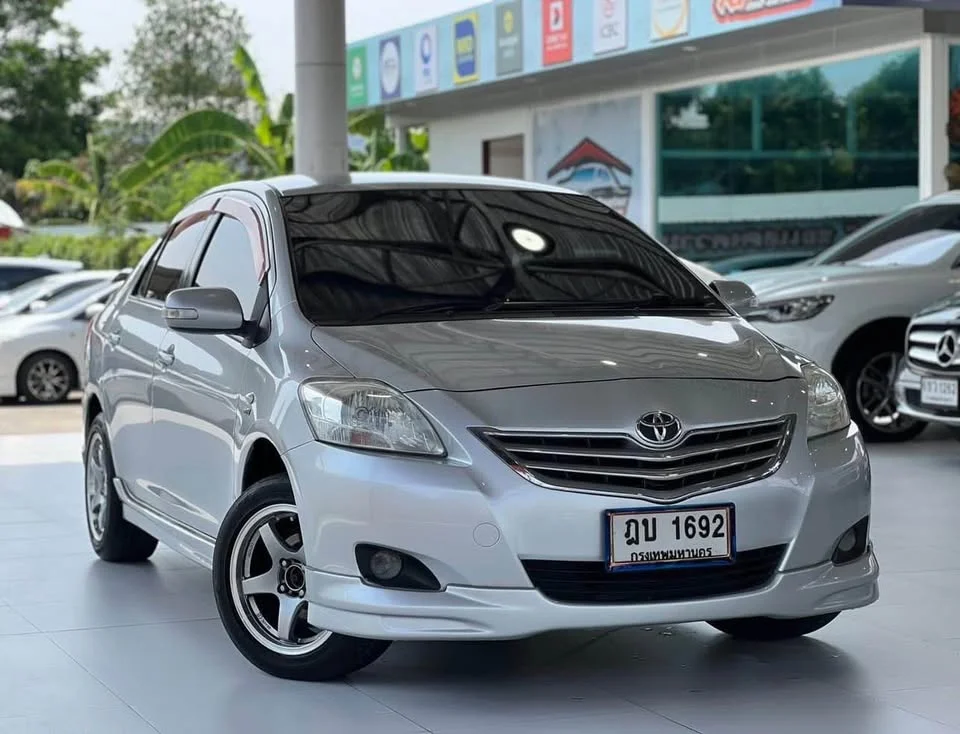2010 Toyota Vios II 2