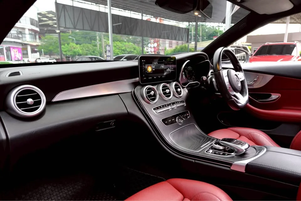 2019 Benz C-Class C205 2