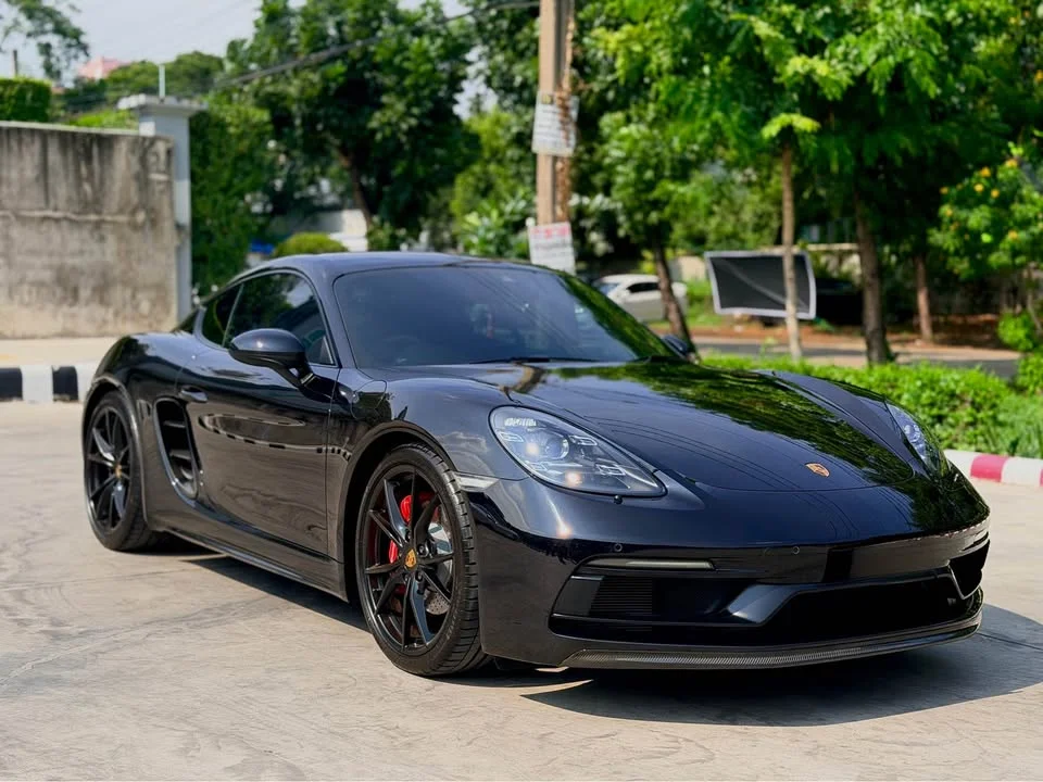 2020 Porsche 718 Boxster and Cayman IV 3