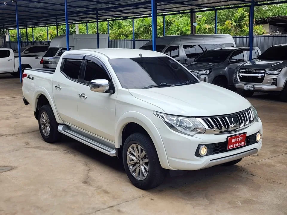 2018 Mitsubishi Triton V 3
