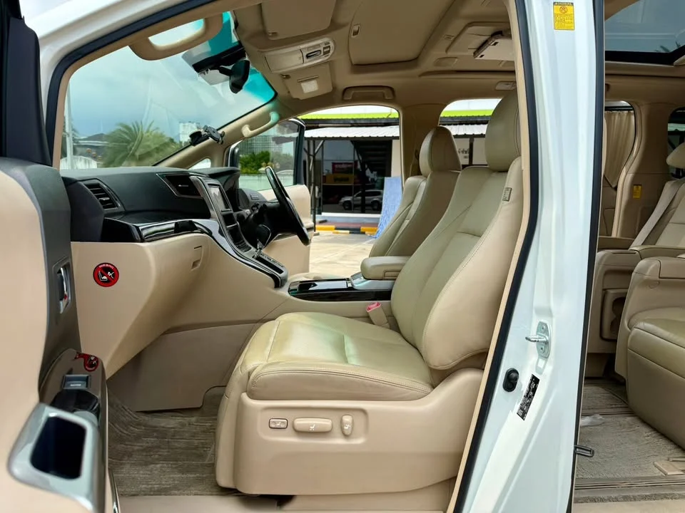2013 Toyota Alphard, Vellfire II (AH20) 3