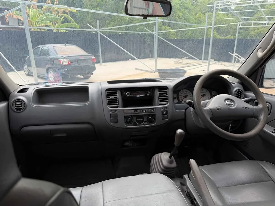 2005 Nissan Urvan V (E25) 3