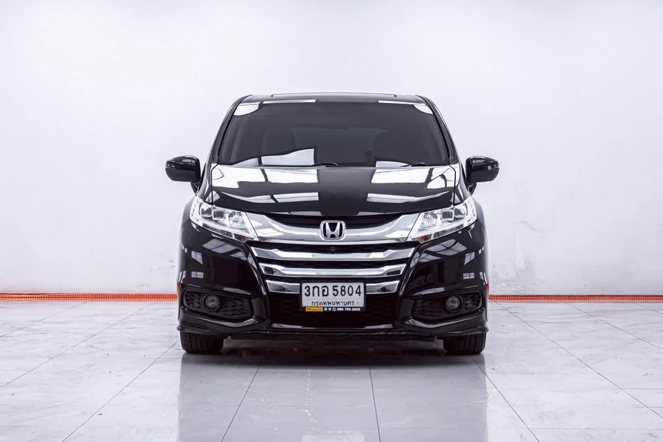 2015 Honda Odyssey V 2