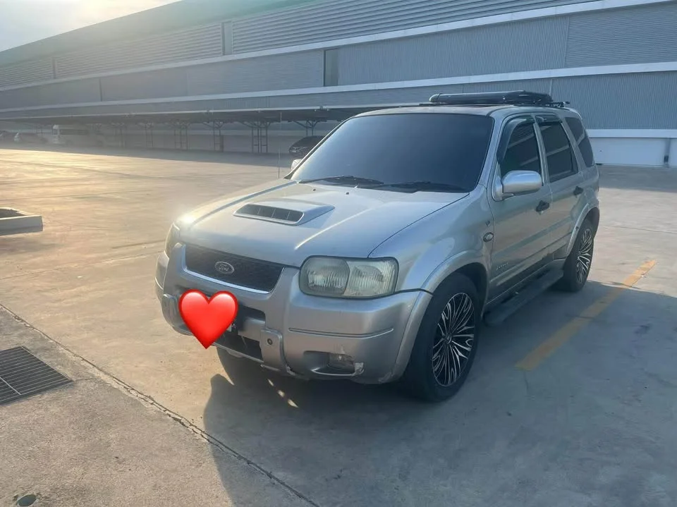 2004 Ford Escape I 3