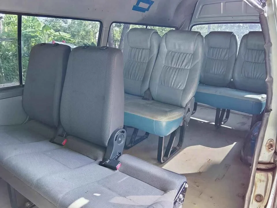 1996 Toyota Commuter IV (H100) 2