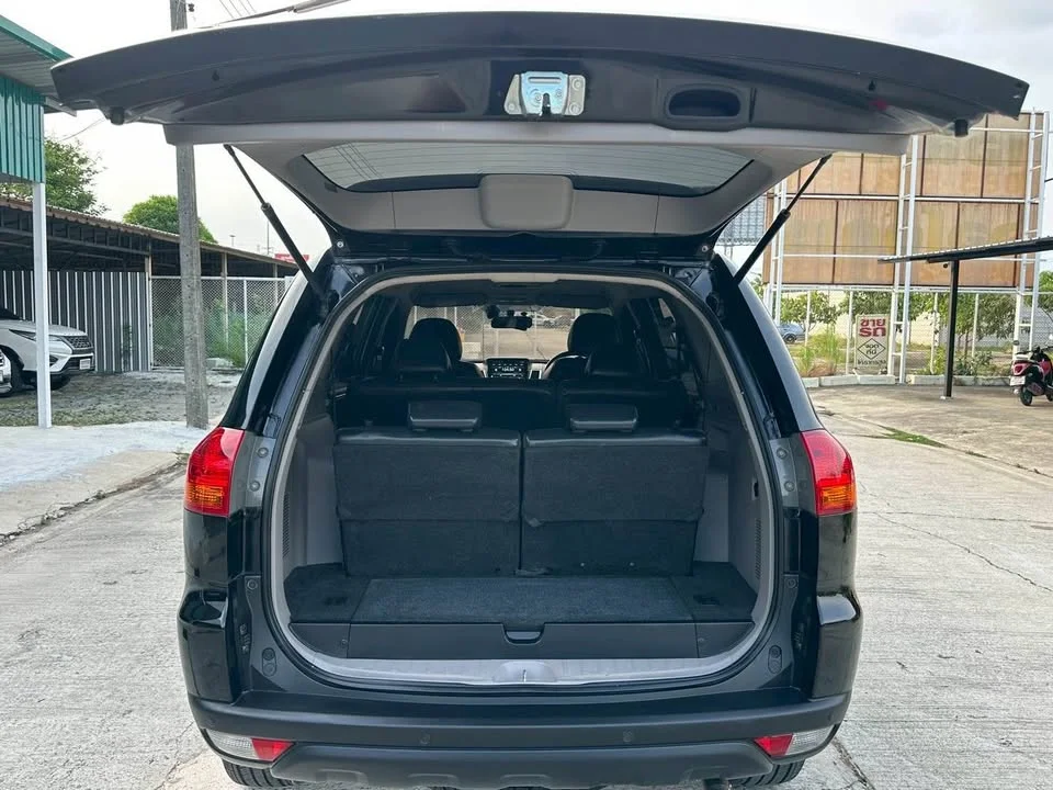2013 Mitsubishi Pajero Sport II 2