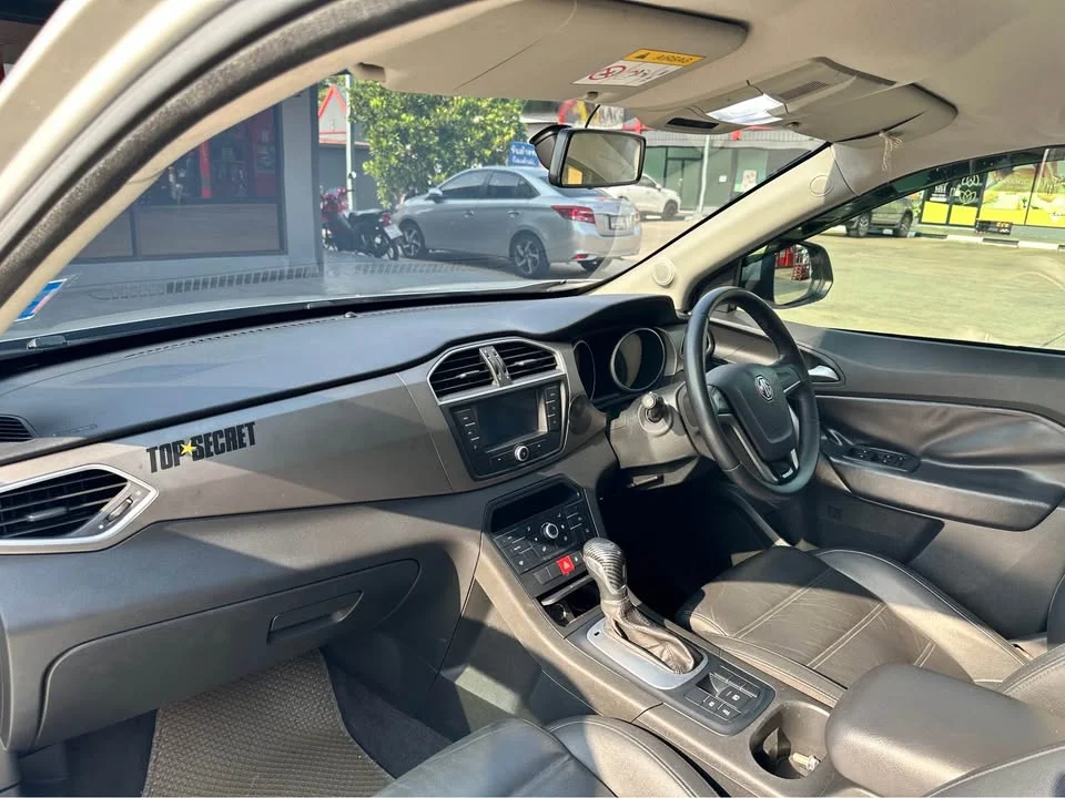 2018 MG GS 3