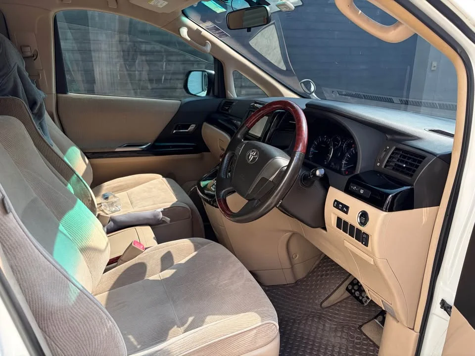 2010 Toyota Alphard, Vellfire II (AH20) 2