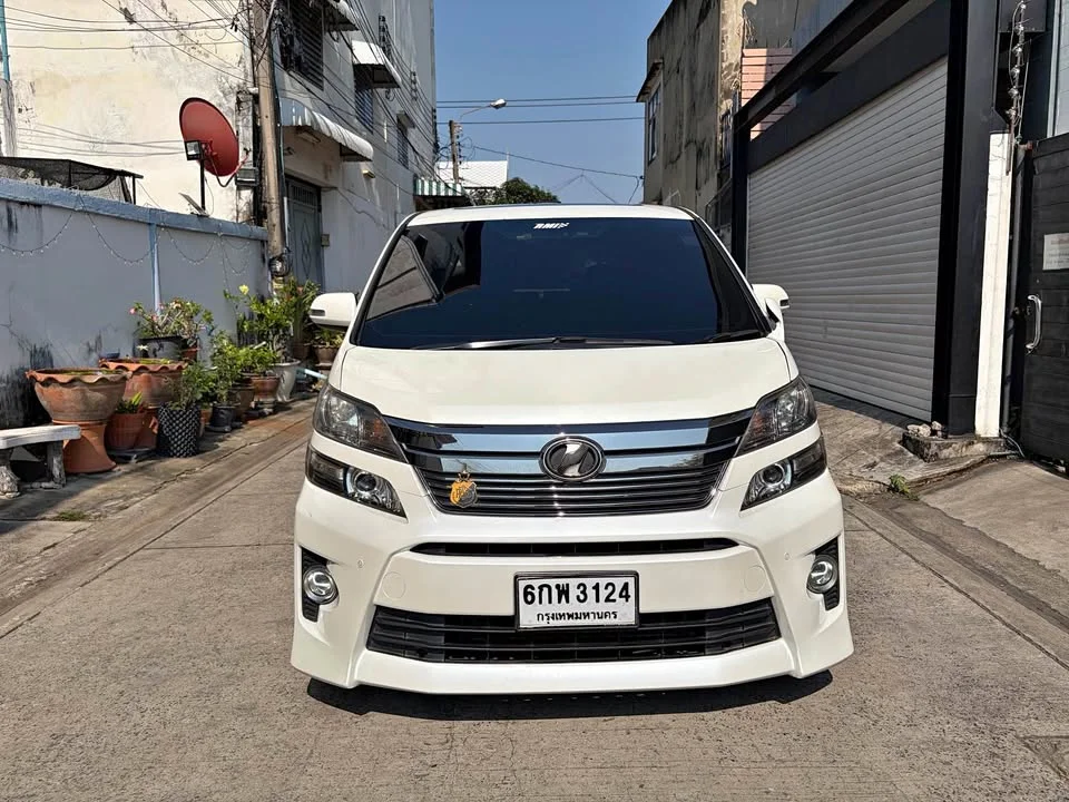 2010 Toyota Alphard, Vellfire II (AH20) 3