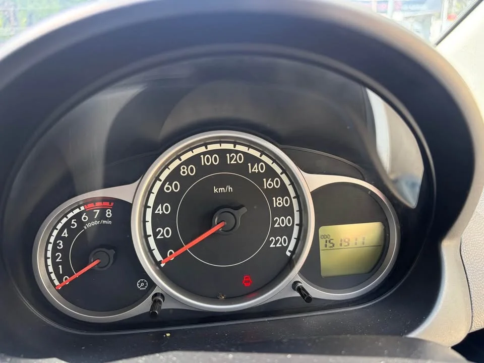 2012 Mazda 2 II 2