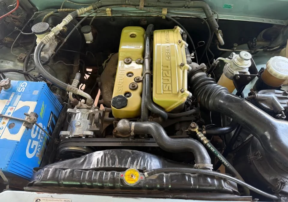 1995 Isuzu TFR III 2