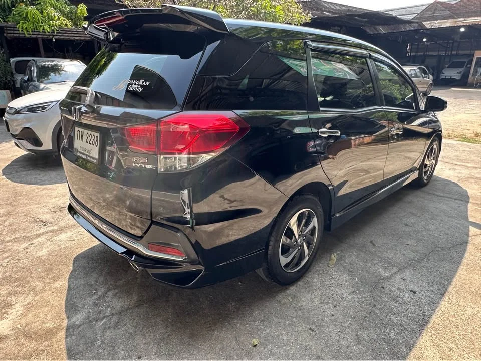 2019 Honda Mobilio II 3
