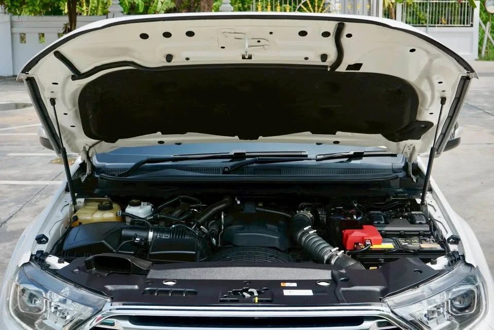 2020 Ford Everest II 2