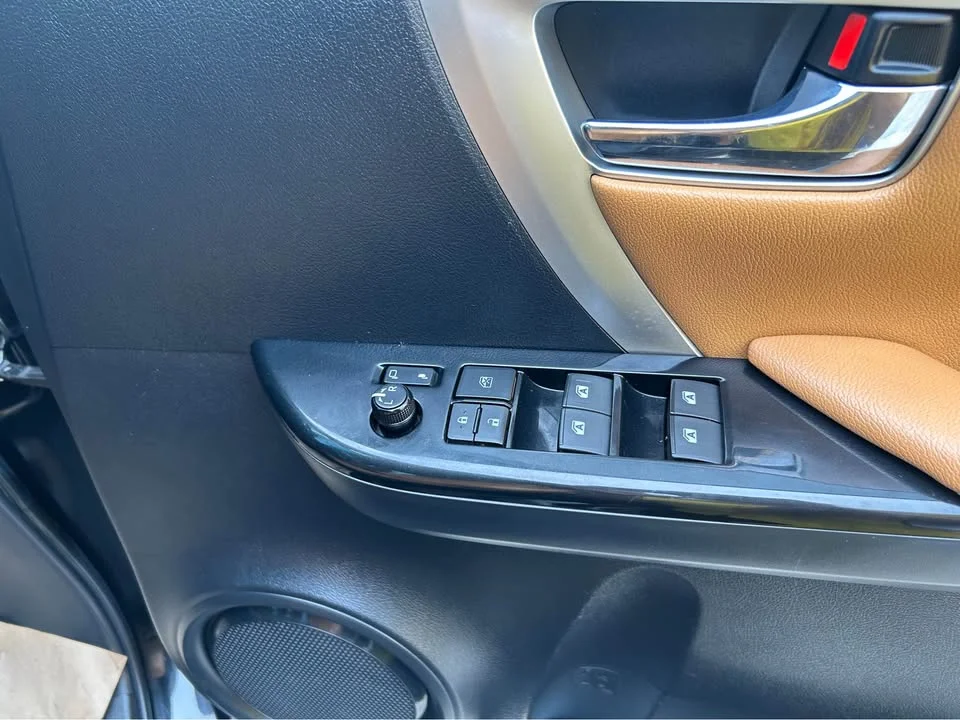 2018 Toyota Fortuner II 2
