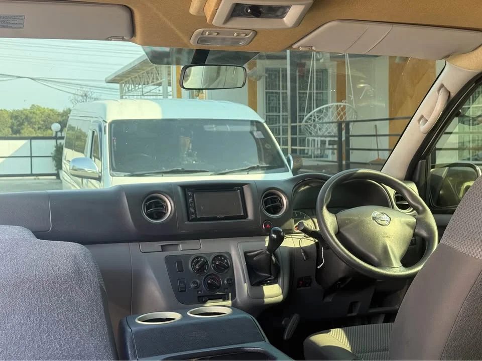2015 Nissan Urvan VI (E26) 3