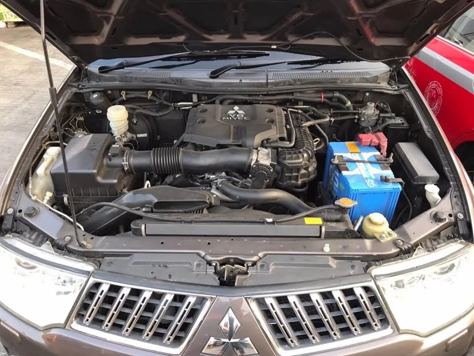 2012 Mitsubishi Pajero Sport II 3