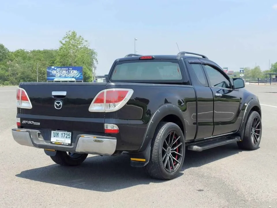 2014 Mazda BT-Series II 2