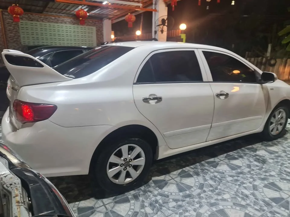 2008 Toyota Corolla Altis X (E140) 3