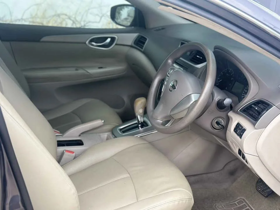 2013 Nissan Sylphy III (B17) 3