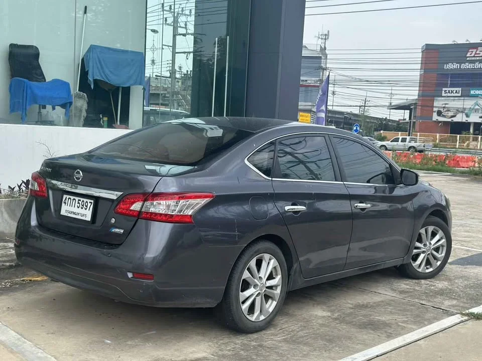 2013 Nissan Sylphy III (B17) 2