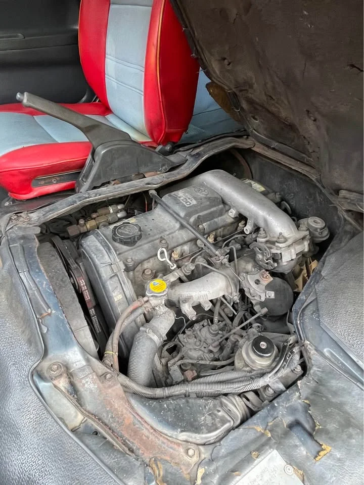 1990 Toyota Commuter IV (H100) 2