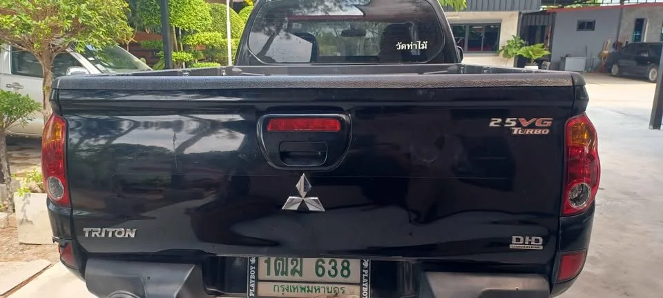 2013 Mitsubishi Triton IV 3