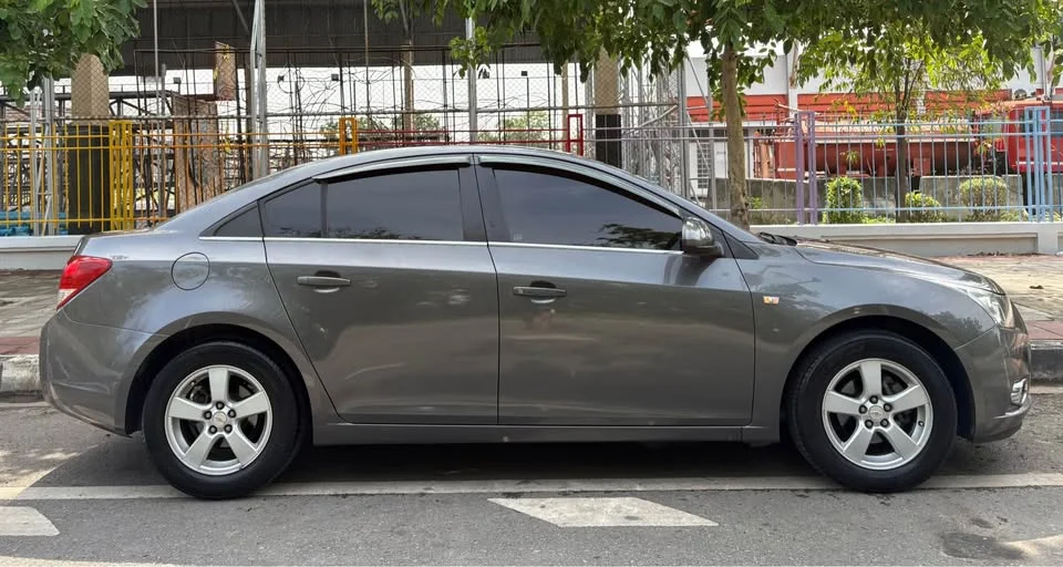 2011 Chevrolet Cruze I 2