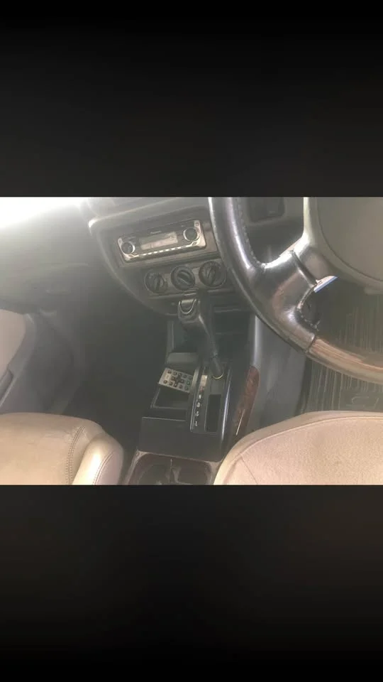 2004 Ford Everest I 2