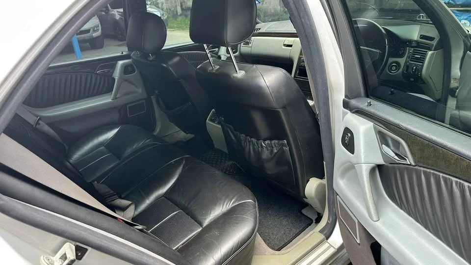 1997 Benz E-Class W210 3