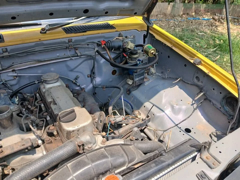 1990 Nissan Big M D21 3