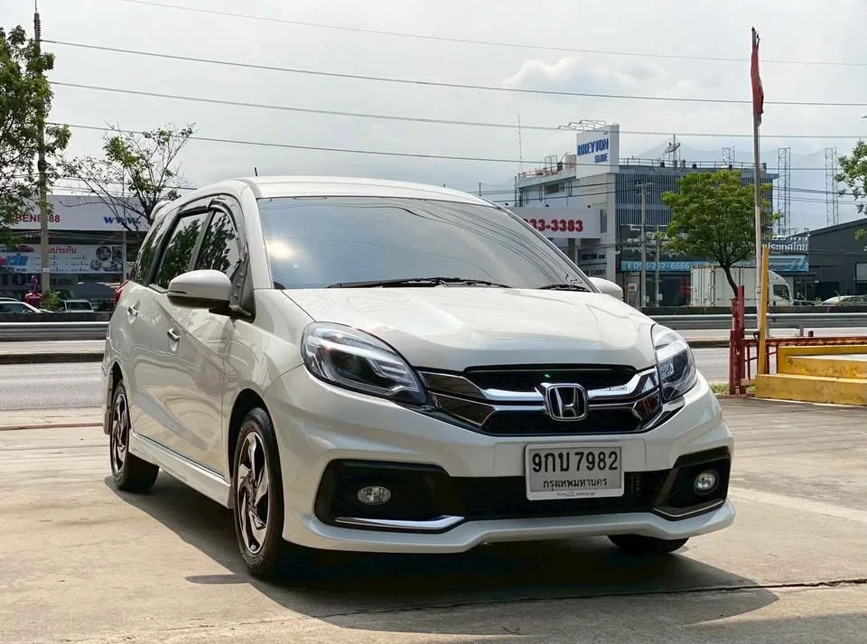 2014 Honda Mobilio II 3