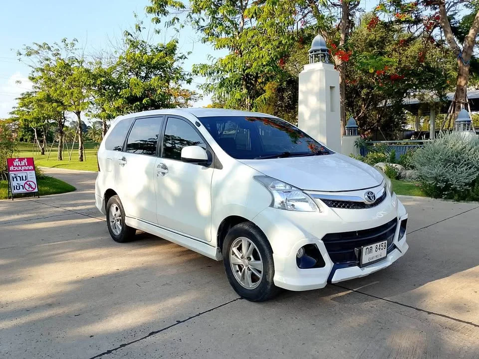2014 Toyota Avanza II 3